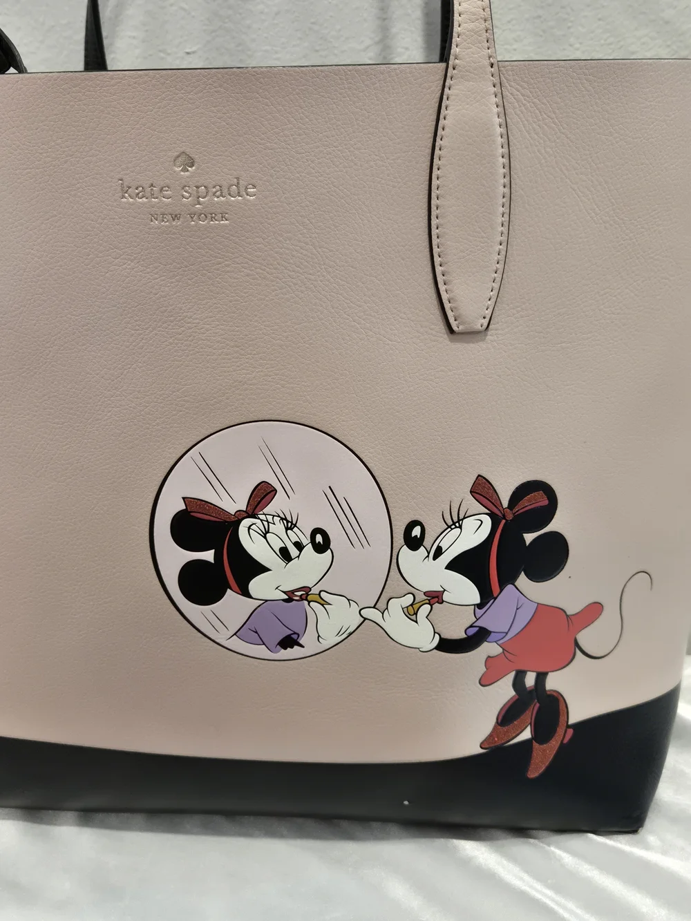 kate spade New York X Disney Minnie Mouse Large Reversible Tote With Pouch - Picture 16 of 16